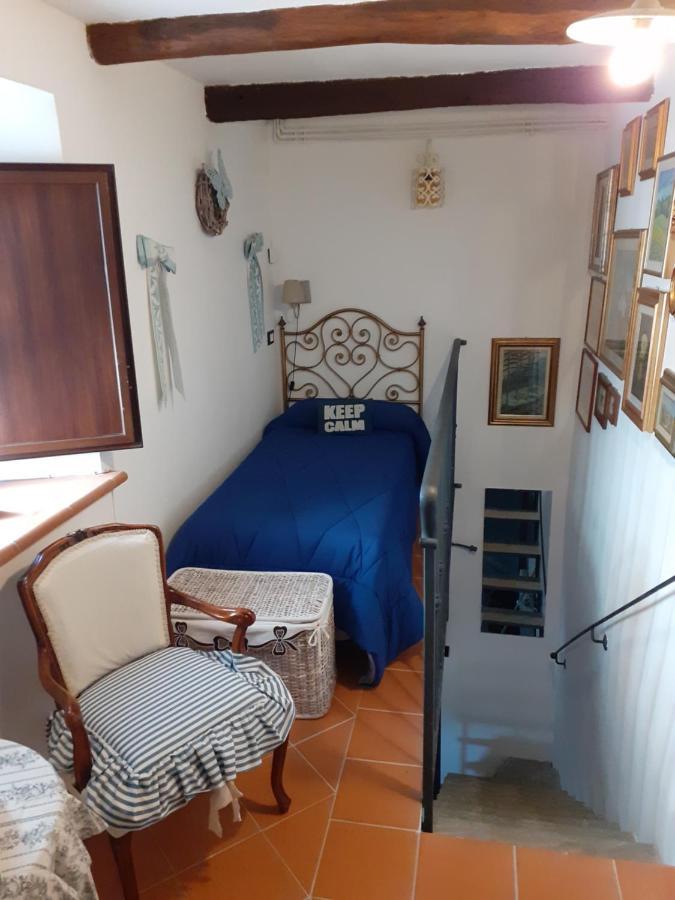 Casa Dolce Casa Di Rosy E Roby Bardine di San Terenzo Exterior foto