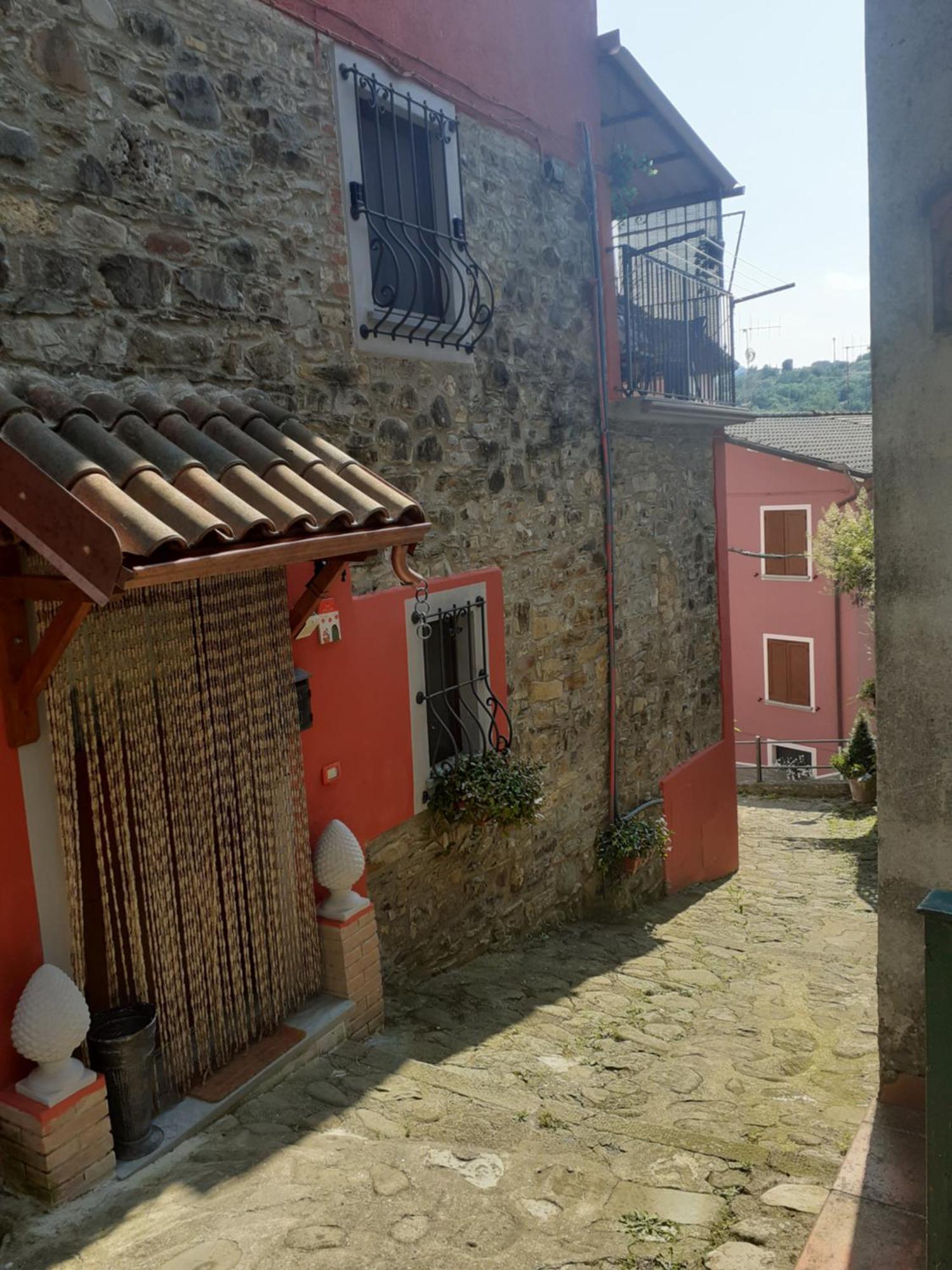 Casa Dolce Casa Di Rosy E Roby Bardine di San Terenzo Exterior foto
