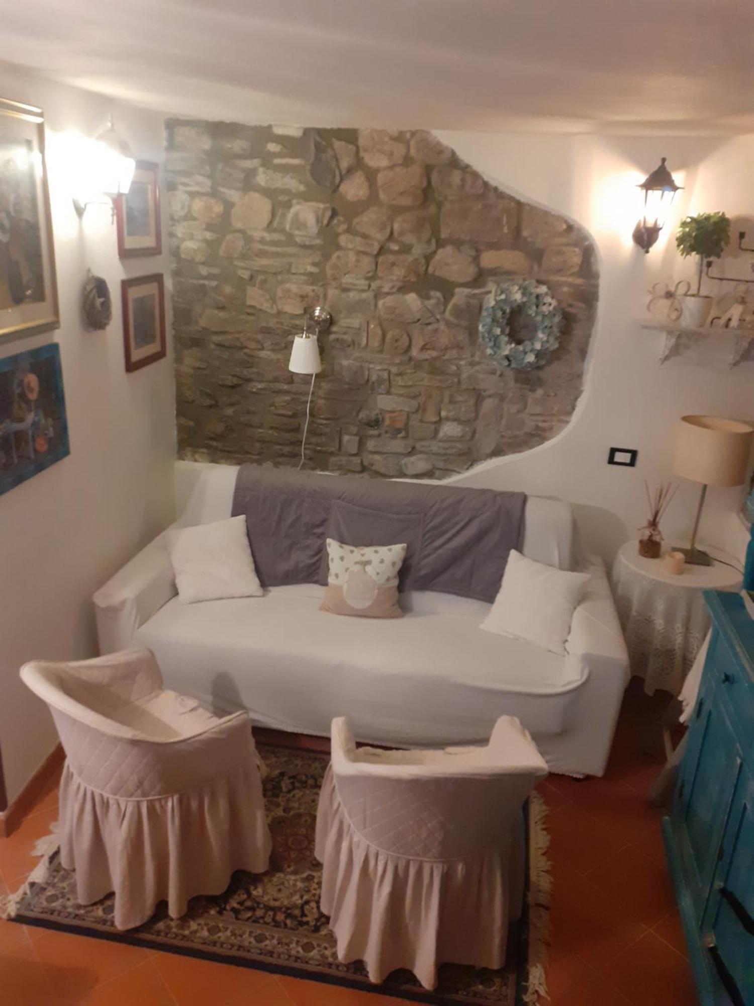 Casa Dolce Casa Di Rosy E Roby Bardine di San Terenzo Exterior foto
